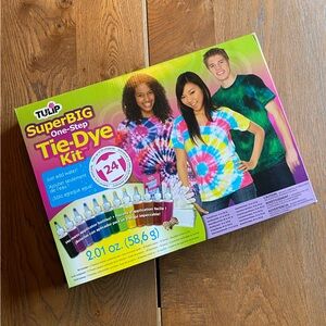 Tulip SuperBIG One-Step Tie-Dye Kit - Multicolor